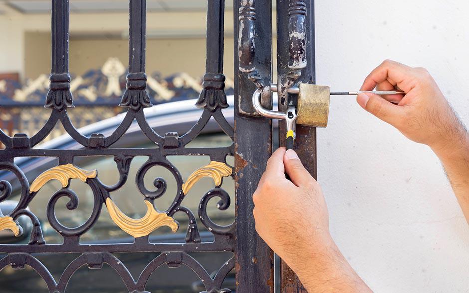 ouverture de porte sans la briser Saint-Arnoult-en-Yvelines